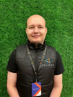 Владимир - сотрудник производства